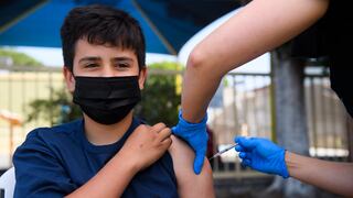 Vacuna Covid-19: adolescentes con comorbilidades de 12 a 17 años serán priorizados, afirma ministro de salud