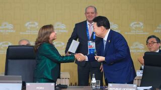 Dina entrega varayoc a líder de la República de Corea