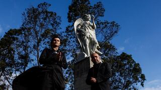 Diablo tendrá su templo, con estatua incluida, para retiros espirituales