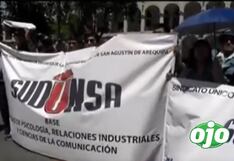 Docentes de la UNSA protestan exigiendo mayor presupuesto y homologación de sueldos