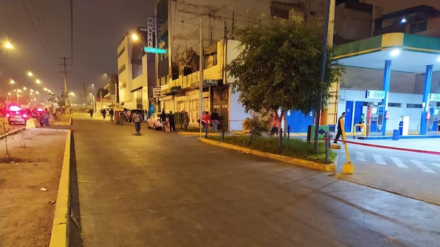 Desalojan a comerciantes que tomaron vías públicas de San Luis tras cierre del mercado de Frutas