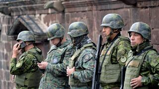 Cancillería recomienda a peruanos en Ecuador permanecer en sus residencias u hoteles