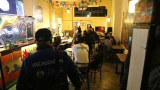 Intervienen a 50 personas en la clausura de cantinas en jirones Carabaya y Camaná  