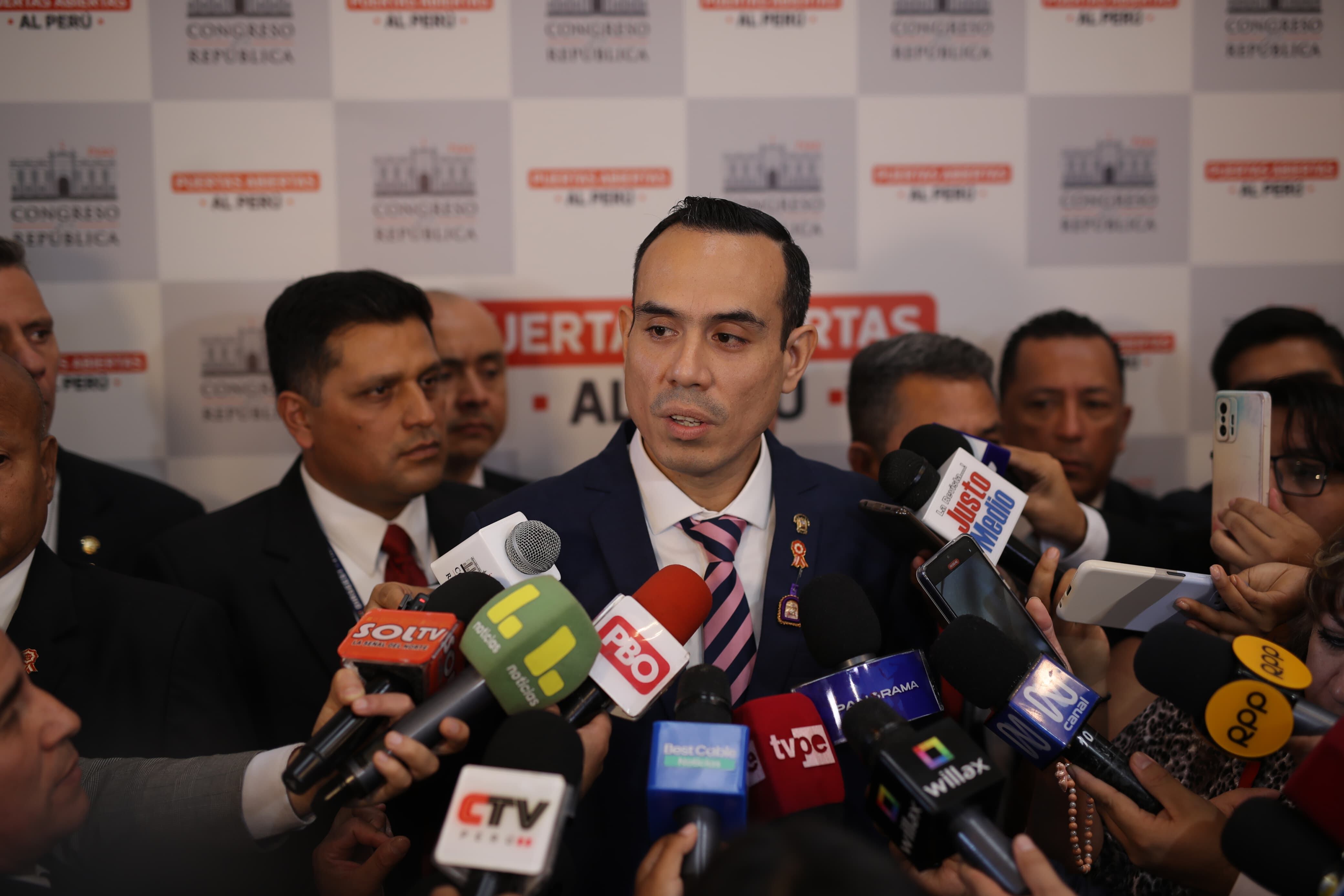 El presidente del Congreso, José Jerí, habla de "sincerar" remuneraciones. Foto: Antonio Melgarejo/ @photo.gec
