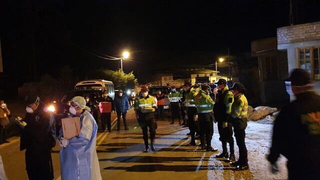 Cajamarca: Impiden ingreso de bus con 34 pasajeros que venía procedente de Moquegua por temor a coronavirus
