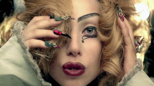 ¡Wow! Lady Gaga y sus 5 diseños 'alocados' de uñas que querrás tener [FOTOS]