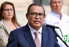 Otárola advierte a controladores aéreos: “Ningún funcionario público en el país tiene corona”