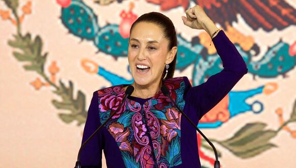 Claudia Sheinbaum celebra su triunfo como presidenta electa de México.