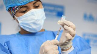 Vacuna bivalente: Lo que necesita saber sobre esta dosis de refuerzo