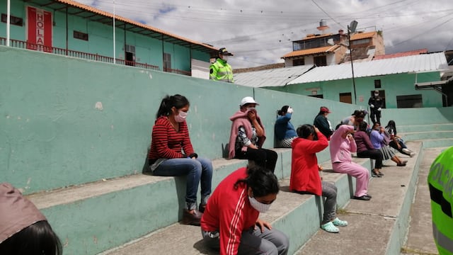 Coronavirus en Perú: 273 mujeres hicieron caso omiso a la orden del gobierno y terminaron retenidas en Cajamarca