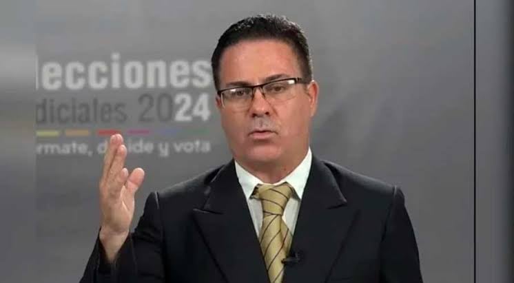 José Urioste reemplaza al detenido Mariaca y este nuevo fiscal podría ayudar al presidente Rodrigo Paz.