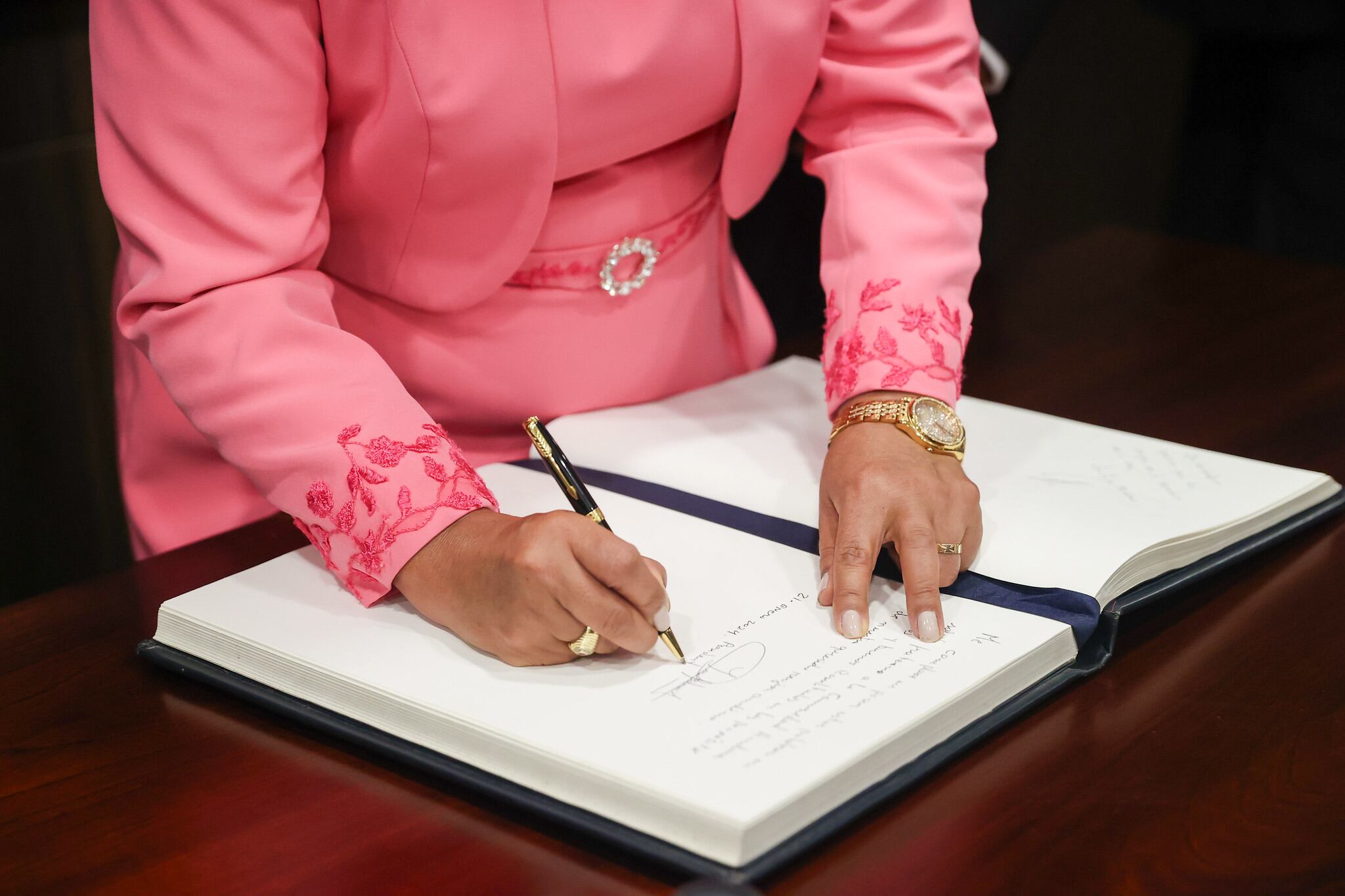 Joyas de Dina Boluarte. (Foto: Presidencia)