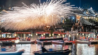 Chinos lanzan impresionantes fuegos artificiales de hierro fundido