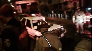 La Victoria: Choque entre ómnibus y auto deja 10 heridos (VIDEO)