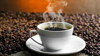 ¿Tomar café es la mejor opción para mantenerte activo en el trabajo?