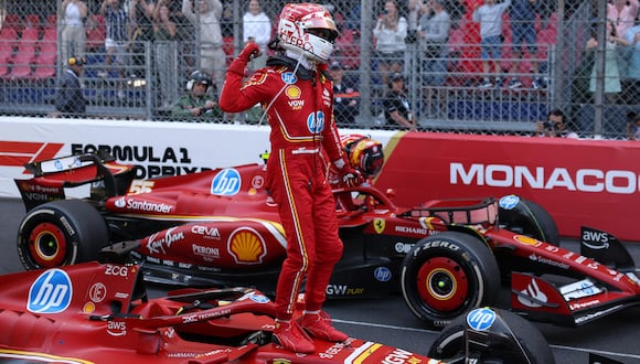 Charles Leclerc (Ferrari) celebra el triunfo en Mónaco.