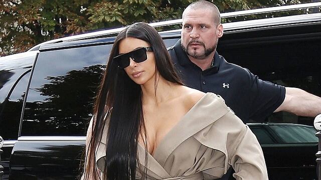 Kim Kardashian: La apuntan con arma en lujoso hotel y se llevan sus joyas