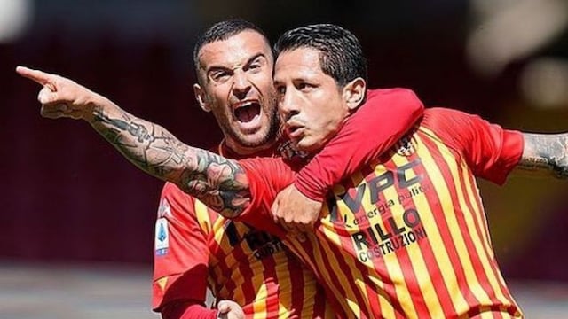 Gianluca Lapadula y el desenfrenado grito de apoyo de una hincha peruana en el estadio: “¡Te amo, por ti me divorcio!”
