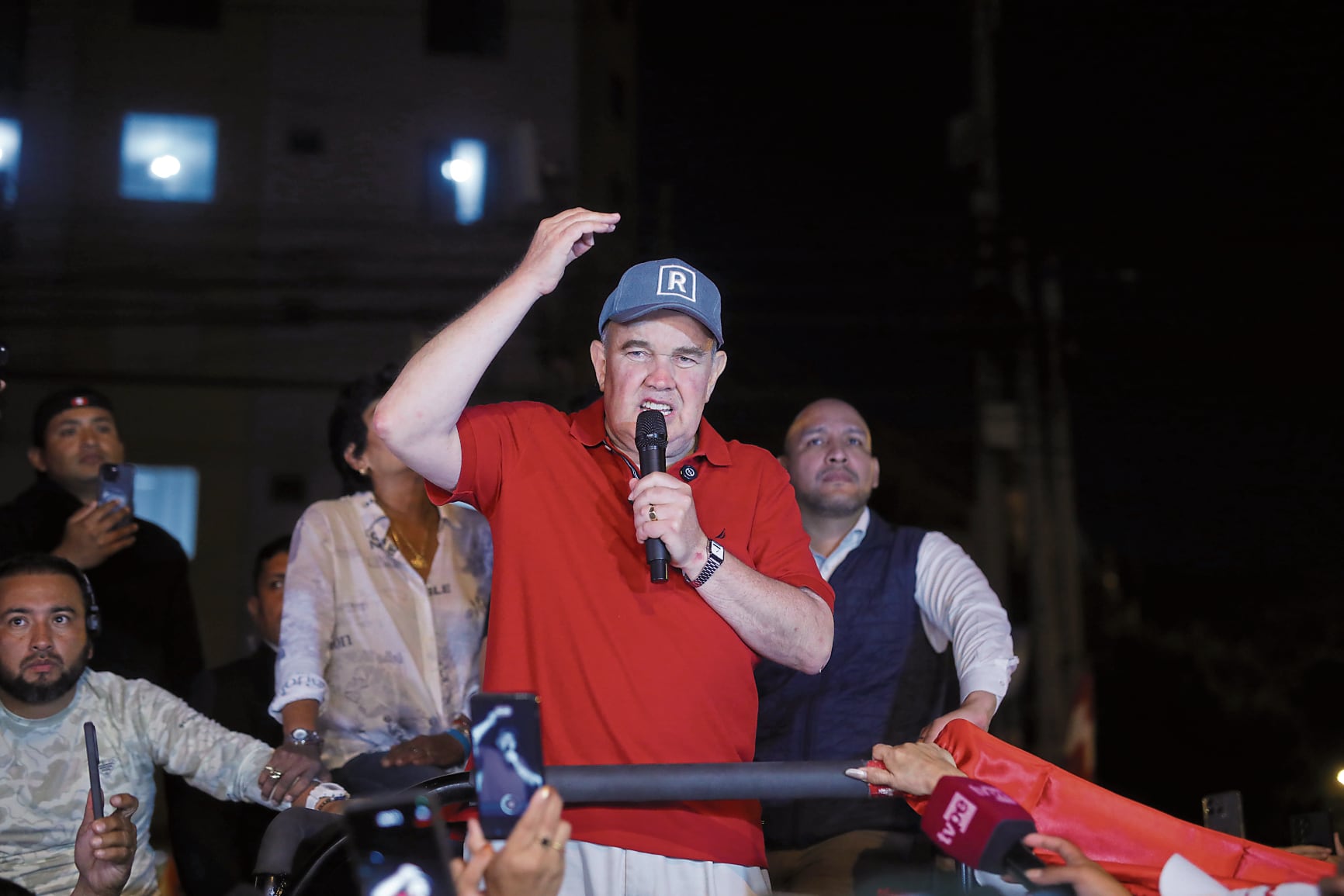 El candidato presidencial por Renovación Popular, Rafael López-Aliaga, no para de denunciar un presunto fraude en el último proceso electoral. Fotos: Antonio Melgarejo/ @photo.gec