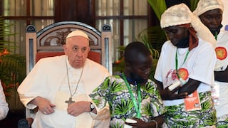 “La renuncia de los papas no puede convertirse en una moda”, afirma Francisco