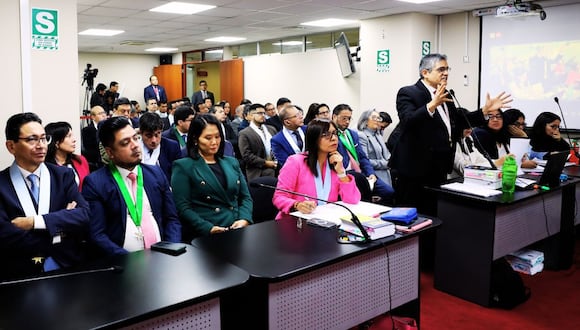 El fiscal José Domingo Pérez presentó su acusación ante los jueces del juicio a Keiko Fujimori. Foto: Poder Judicial