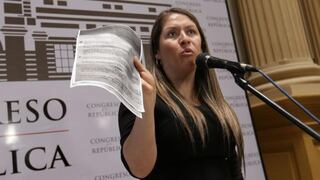 Yeni Vilcatoma presentó denuncia constitucional contra Martín Vizcarra, Salvador del Solar y sus ministros 