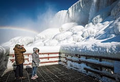 Cataratas del Niágara se congelan por la ola de frío que azota a Norteamérica