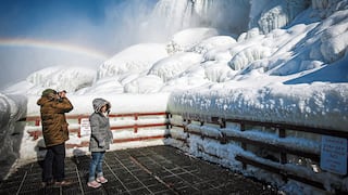 Cataratas del Niágara se congelan por la ola de frío que azota a Norteamérica