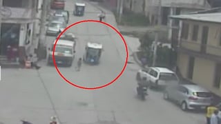Niño es atropellado por mototaxi, luego se levanta y sigue caminando (VIDEO)
