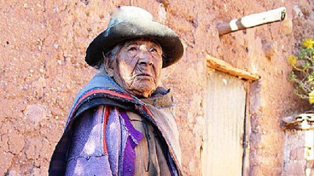 La mujer más longeva del mundo es peruana 
