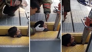 Joven cae entre el tren y el andén y se realiza un impactante rescate (VIDEO)