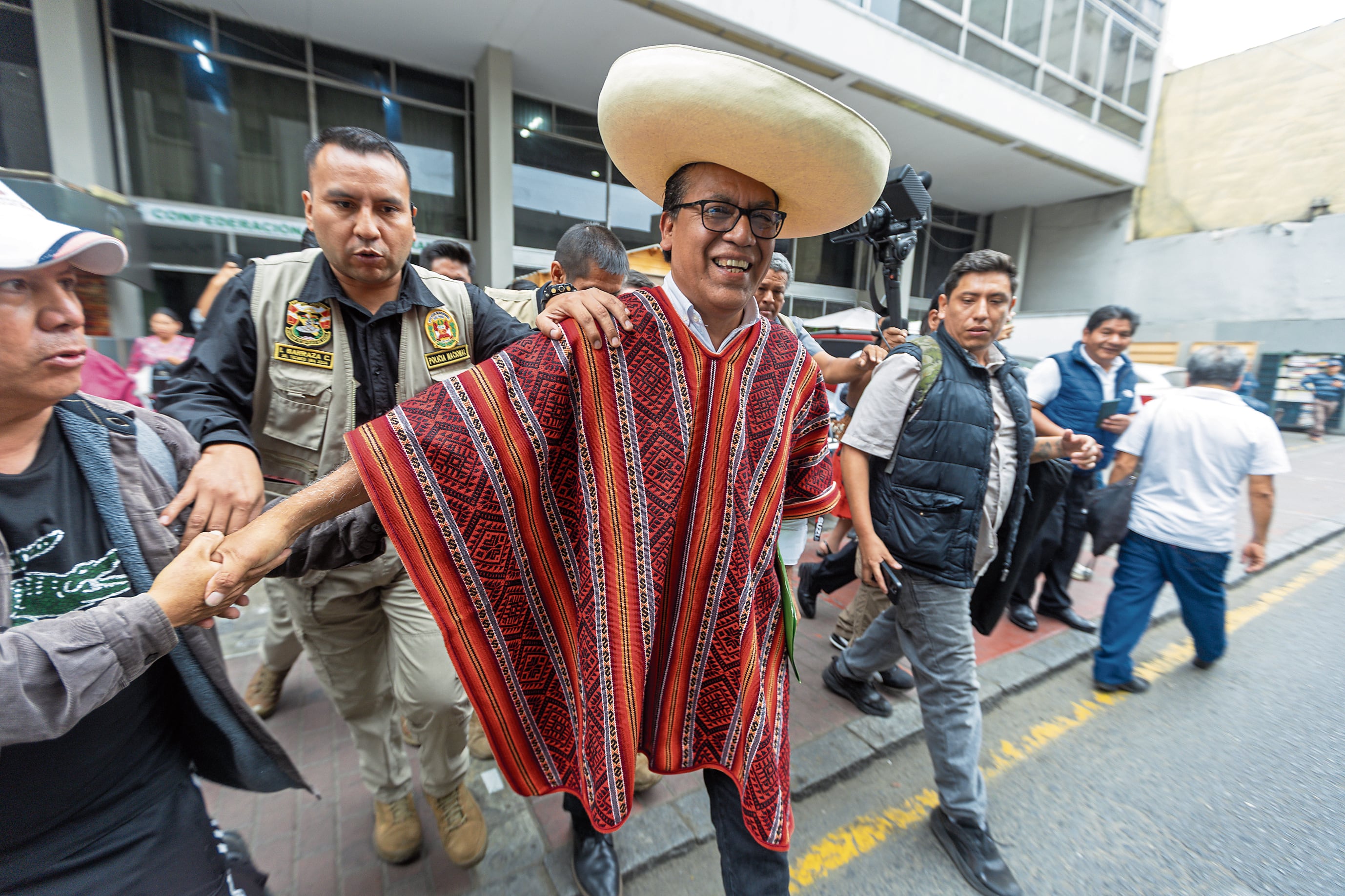 Roberto Sánchez busca el voto moderado, ya sin Antauro Humala al lado, aseguran sus críticos. Foto: Mario Zapata N. / @photo.gec