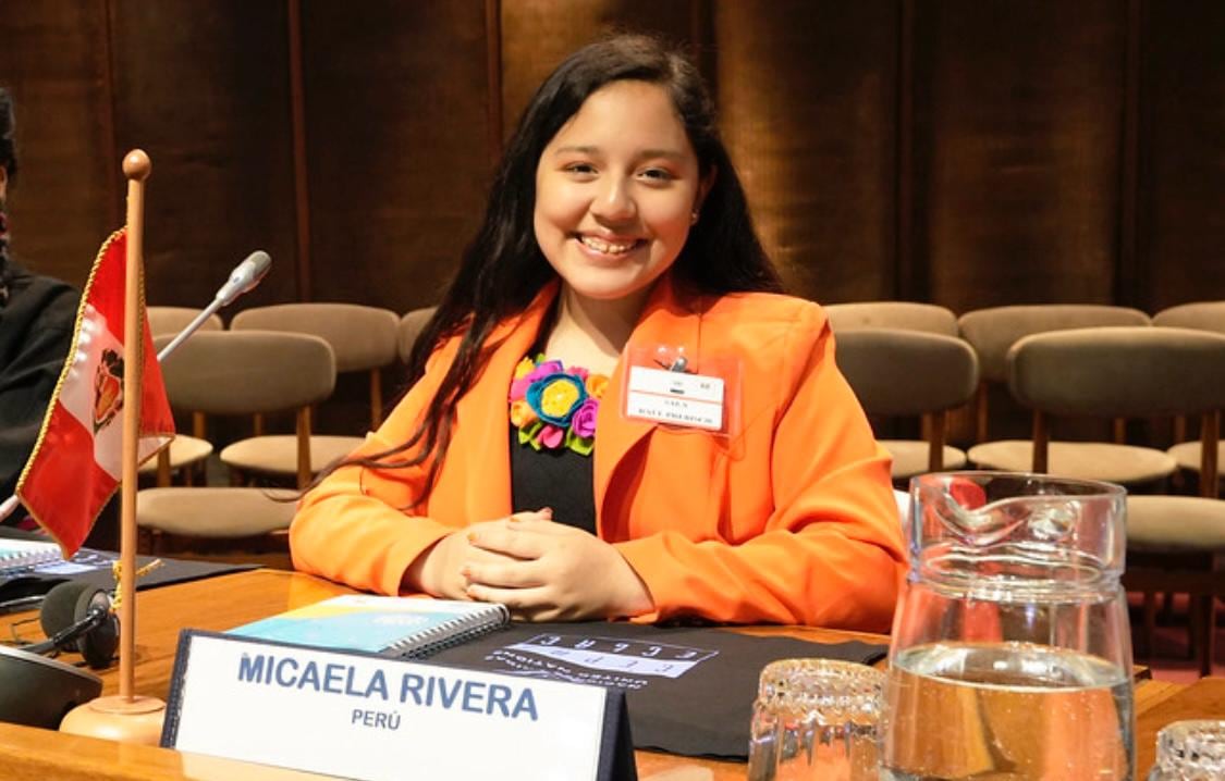 Micaela Rivera empezó a trabajar desde muy pequeña por el acceso a la educación en el país.