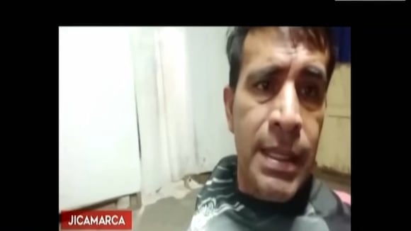 C4 Hombre Grabo Quemando Casa De Expareja