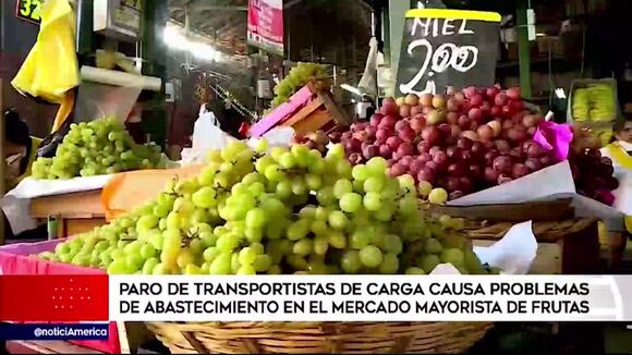 Paro de transportistas causa problemas de abastecimiento en el Mercado Mayorista de Frutas