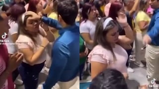 Señora recibe brusca bendición de pastor y le responde con ‘golpe’ frente a todos