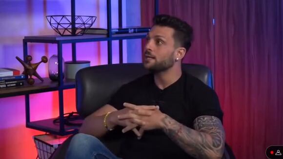 Nicola habla de Angie Arizaga en entrevista exclusiva con Yordi Rosado