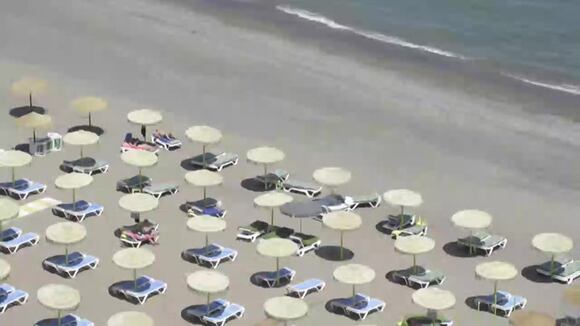 España reabre sus playas a los turistas vacunados