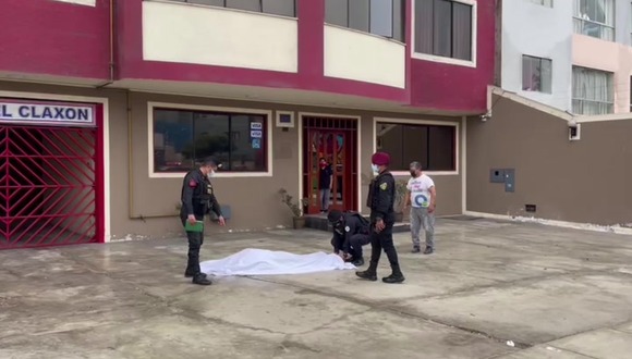 Hombre cae del quinto piso de un hostal - Pueblo Libre