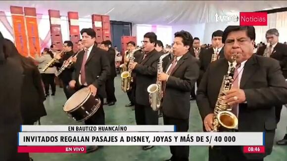 Invitan regalan pasajes a Disney, joyas y más en bautizo huancaíno