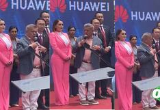 César Acuña llama ‘Hawái’ a Huawei frente al CEO de la empresa cuando se firmaba un convenio con la UCV (VIDEO)