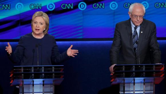 Hillary Clinton y Bernie Sanders se "sacan los ojos" en duro debate