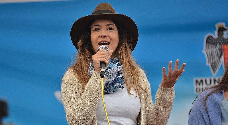 Tilsa Lozano quiere ser presidenta y participa en marcha en Comas [FOTOS]