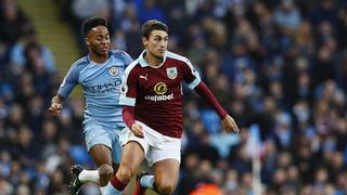 Premier League: City se repone a la expulsión de Fernandinho y gana 2-1 al Burnley 