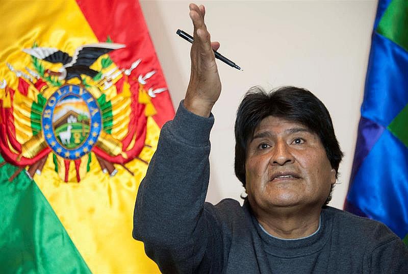 Evo Morales critica apoyo de Alejandro Toledo "al Almagro de la dominación"
