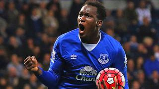 Romelu Lukaku anota dos goles a su exequipo y Everton derrota 2-0 al Chelsea