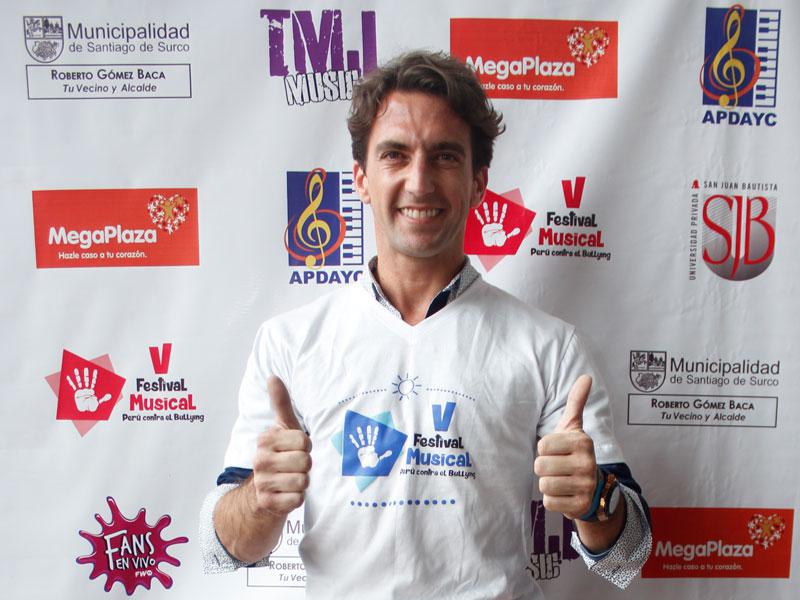 'Peluchín' le pregunta por Sheyla Rojas y Antonio Pavón le contesta así 