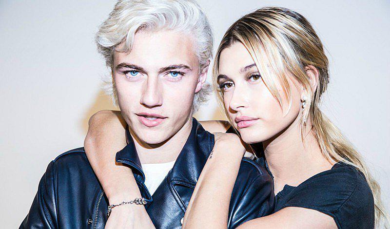 ¡La top model Hailey Baldwin y el cuero Lucky Blue Smith junto en impactantes fotos! 