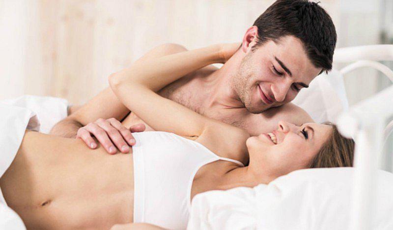 5 formas para saber si ella quiere tener intimidad contigo