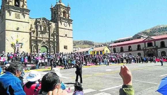 Cusco: maestros continúan en huelga y se movilizan en Fiestas Patrias
